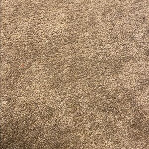 Meet your Posher, Tee